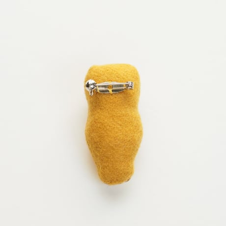 Mustard Brooch