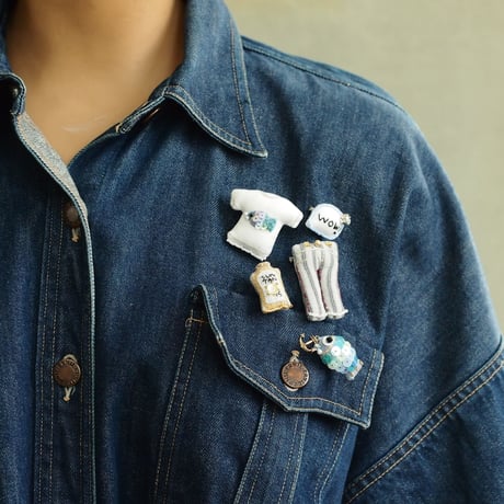 Striped Pants Brooch