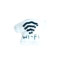 Miniature T-shirt Brooch(wi-fi)
