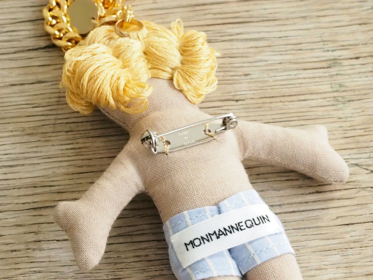 バッグチャームのカスタムキット（ストライプのショートパンツ