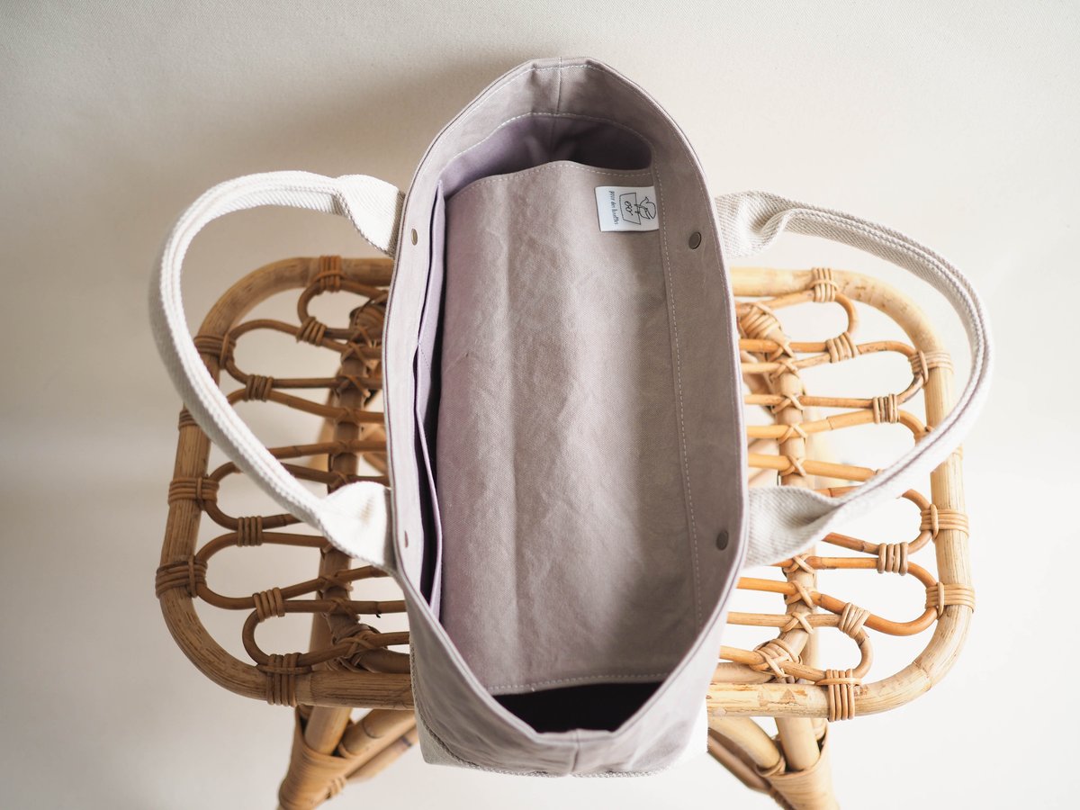 受注制作＊蓋付きしかくトート よこなが（グレー×キナリ） | pour des