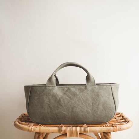 ＊受注制作＊【MILITARY TWILL】蓋付き丸トート　よこなが （モスグリーン）