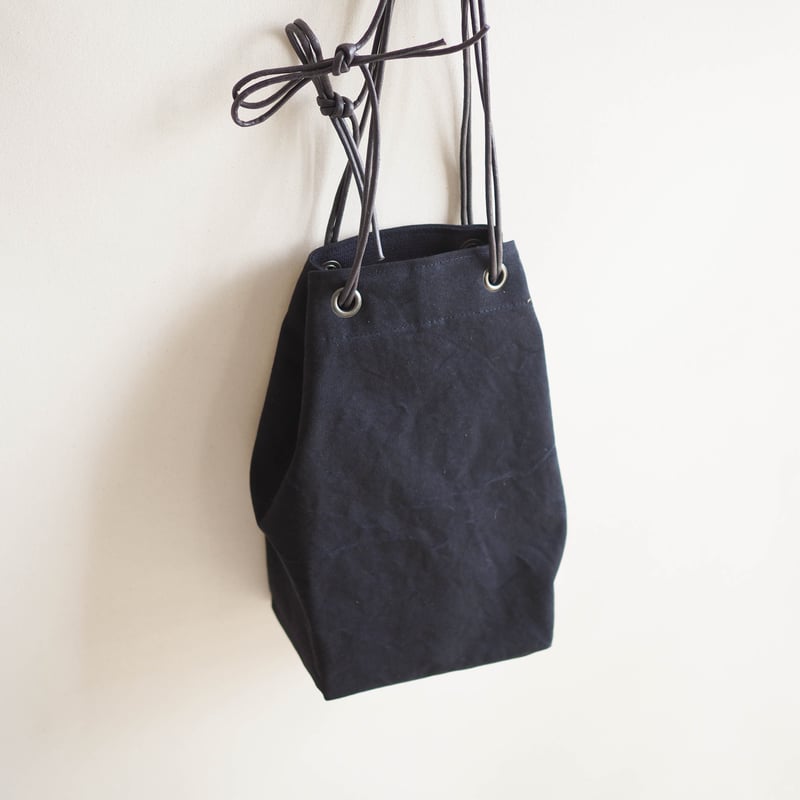 希少　小豆島　シープウール　巾着バッグ 馬 ビーズ刺繍 ファー 巾着バッグ – MAYGLOBE