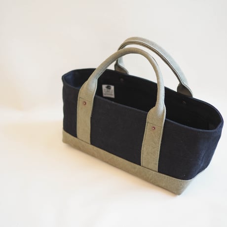 ＊受注制作＊【MILITARY TWILL】蓋付きしかくトート　よこなが（クロ×モスグリーン）