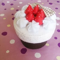 小物入れ【S】チョコ＆生クリームケーキ（チェック）フェルトケーキ