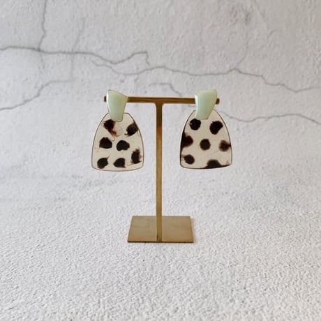 Gloss Epoxy Clip on Earrings [GL-002-E]