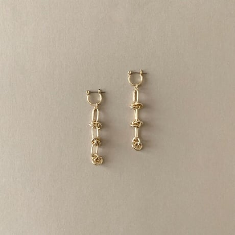 Statement Chain Pierced Earrings