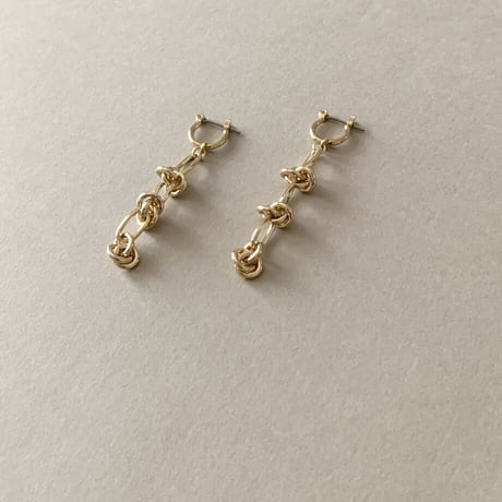 Statement Chain Pierced Earrings