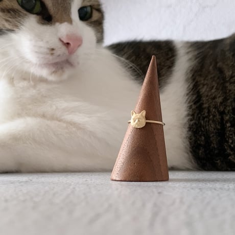 Brass Cat Face Ring