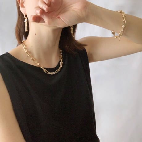 Chunky Gold Chain Necklace