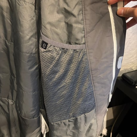 Columbia filling mountain jacket(L)