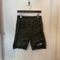 BackChannel camo mesh shorts(L)