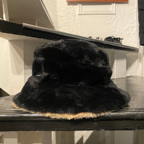 TOMMY JEANS Linear Fur Bucket Hat