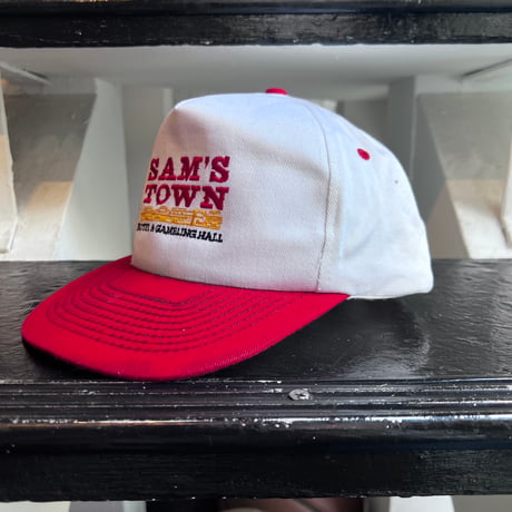 【web限定】Sam's Town Hotel &Gambbling Hall logo trucker cap