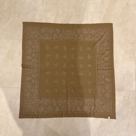 MAGIC STICK Reversible knit bandana stole