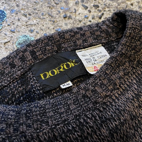 【Web限定】DOROIC leather patch design acrylic knit sweater (M)
