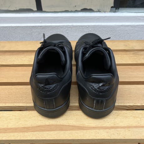 adidas all black stan smith(28.0cm)