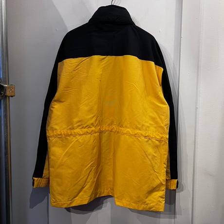 Carhartt mountain jacket (about L/XL)