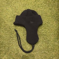 NEWERA knit trapper beanie