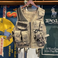 Military digital camo tactical vest (XL)