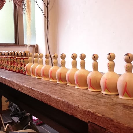 MINGEI JETLINK 秋田県由利本荘/佐藤こずえ作 HAUTE COUTURE des ROSE KOKESHI こけし