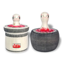 MINGEI JETLINK 秋田県由利本荘/佐藤こずえ作 ヤキモチえじこ 木地玩具
