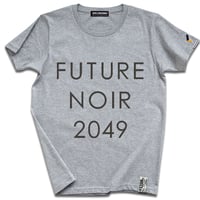 近未来SF映画の傑作『ブレードランナー』より FUTURE NOIR 2049 T-SHIRTS ver. Deckard after 30 years