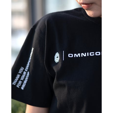 映画『ロボコップ』(1987年)より、ROBOCOP OMNI CORP T-SHIRTS