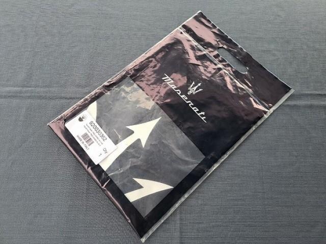 Maserati トライデントロゴ Tシャツ ホワイト White Unisex T-Shirt with Maxi Maserati Trident – Maseratistore