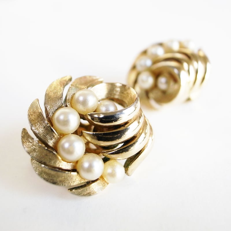 Crown Trifari/クラウン・トリファリ】Late1950s-1960s ゴールドト