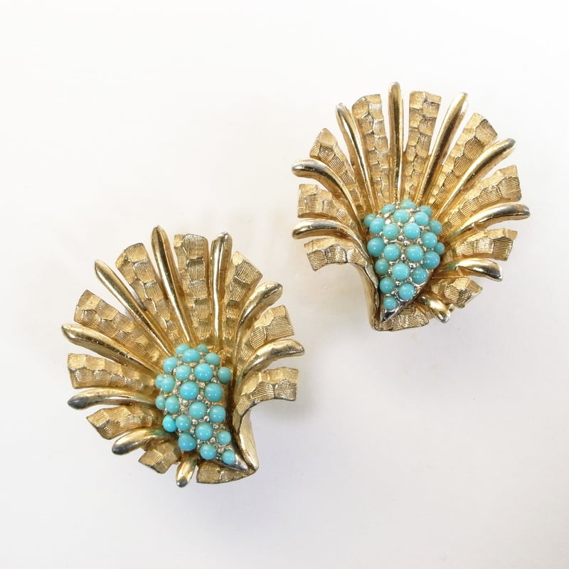 ダークミステックカラーカボション銀古美調 フラワー ブローチヴィンテージと他2点 ダークミステックカラーカボション 銀古美調 フラワー ブローチ