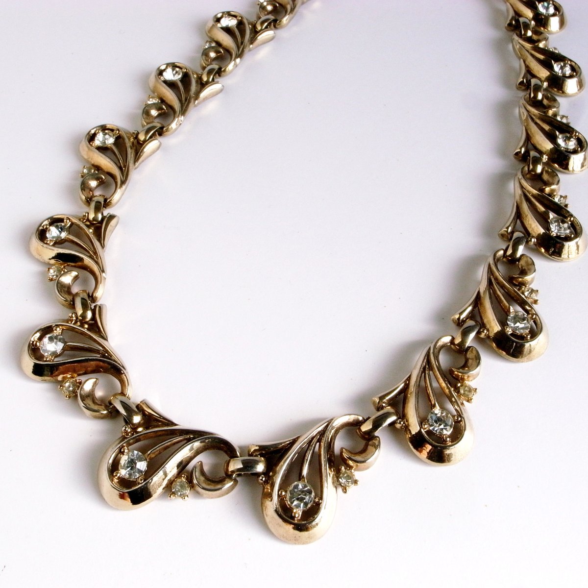 Crown Trifari/クラウン・トリファリ】1949 PAT.PEND ゴールドトーン