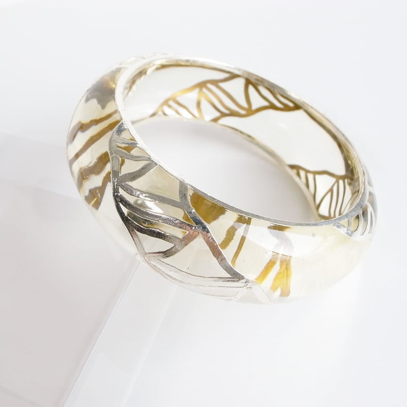 Unsigned】クリア＆ペールゴールド プラスチック バングル