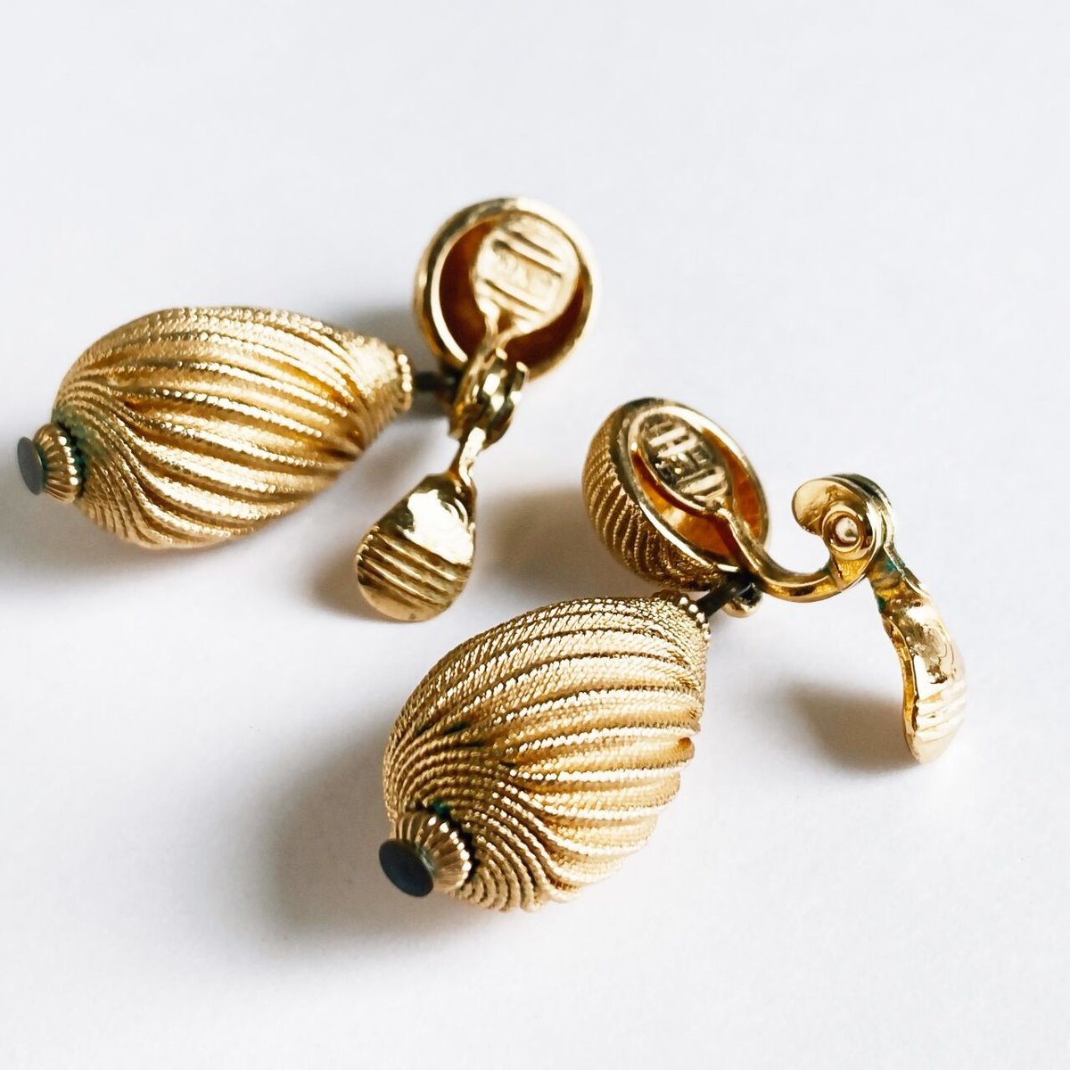 Monet ヴィンテージ ネックレス＆イヤリングセット9776 Monet ヴィンテージ ネックレス＆イヤリングセット9776 - メルカリ