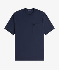 フレッドペリー FREDPERRY  Pocket Detail Pique T-Shirt（  DARK AIRFORCE カラー）
