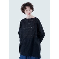 Embroidered pullover