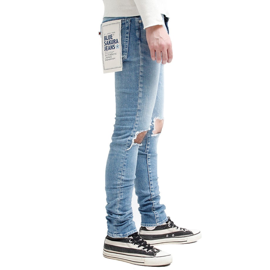 5831aad6100315a7af013f13
