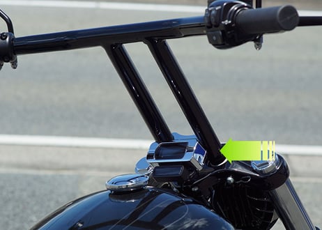 M8用メーターケース（メッキ）MK-０４