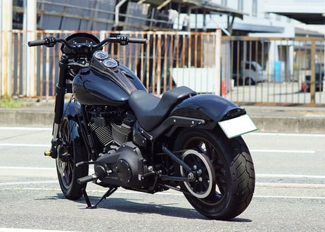 M8 ローライダー専用リヤフェンダー(RR-04)