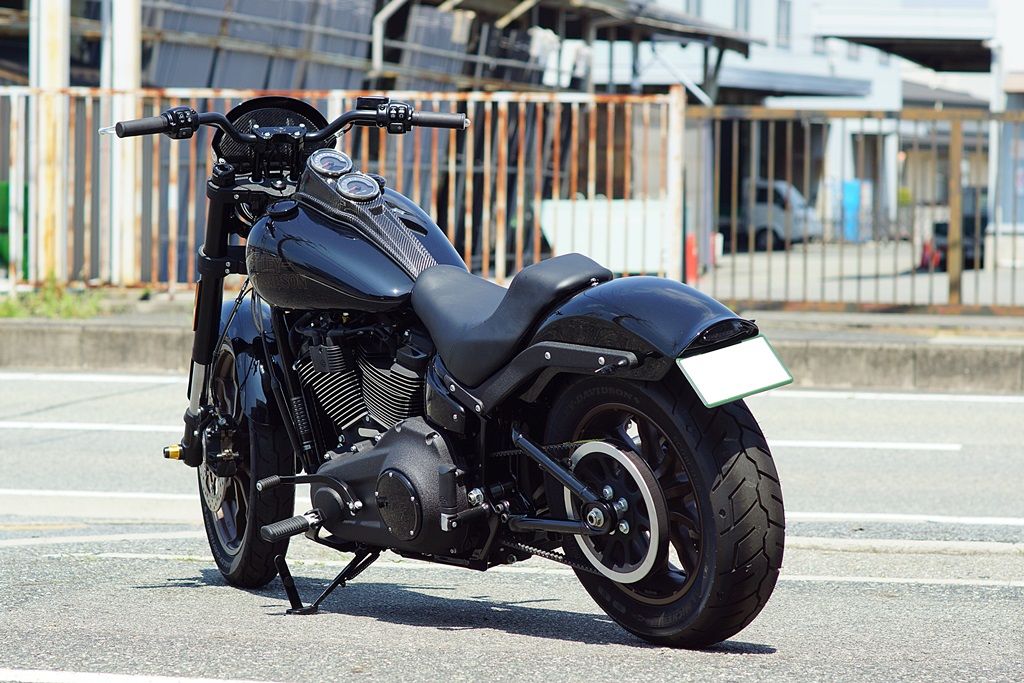 M8 ローライダー専用リヤフェンダー(RR-04) | custom factory Noy'