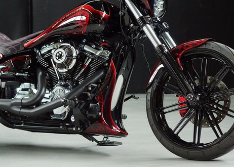 M8  SOFTAIL  フロントスポイラー