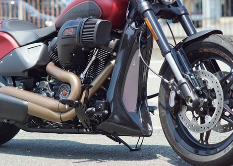 M8 FXDR / BREAKOUT  専用フロントスポイラー