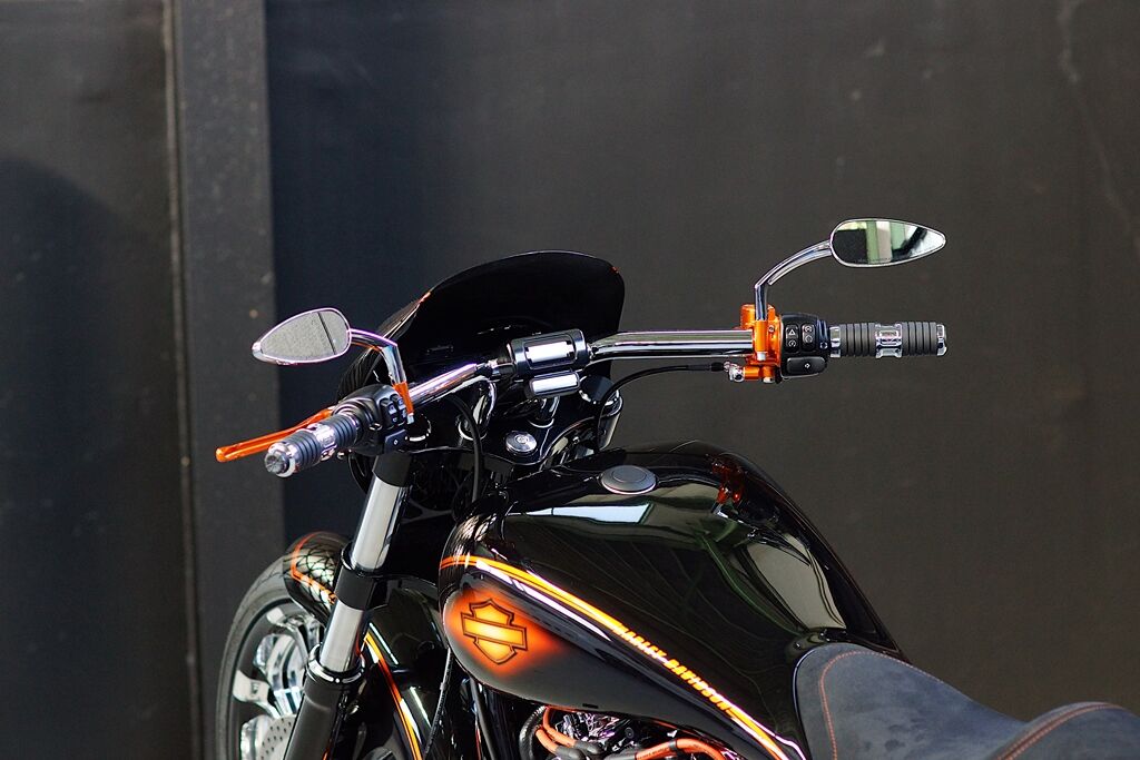 ブレイクアウトFXSB ハンドルポスト純正ハンドルクランプ ブレイクアウトFXSB ハンドルポスト純正ハンドルクランプ