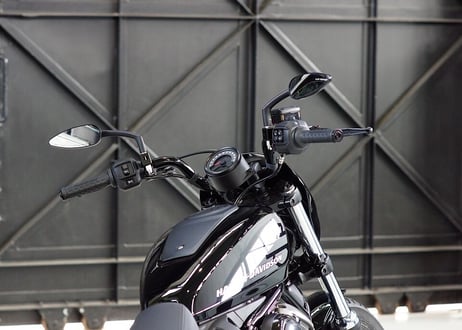 スポーツスターS、ナイトスター専用　ミラーホルダー MH-01