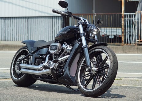 M8 FXDR / BREAKOUT  専用フロントスポイラー