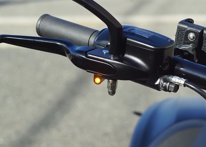 ケラーマン　ウィンカー　1台分セット　4個　ボルト変換　抵抗　フロント用ステー ケラーマンウィンカー1台分セット4個ボルト変換抵抗フロント用ステー