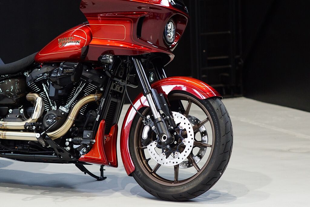 M8 SOFTAIL フロントハーフスポイラー | custom factory Noy's