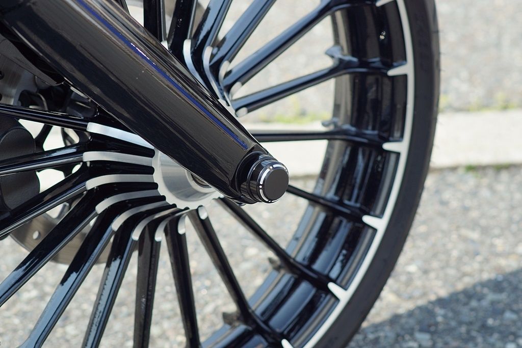 ブレイクアウト専用 フロント アクスルナットカバー ～2017