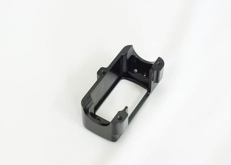 M8用メーターケース（ブラック）MK-０１