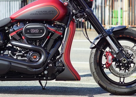 M8 FXDR / BREAKOUT  専用フロントスポイラー